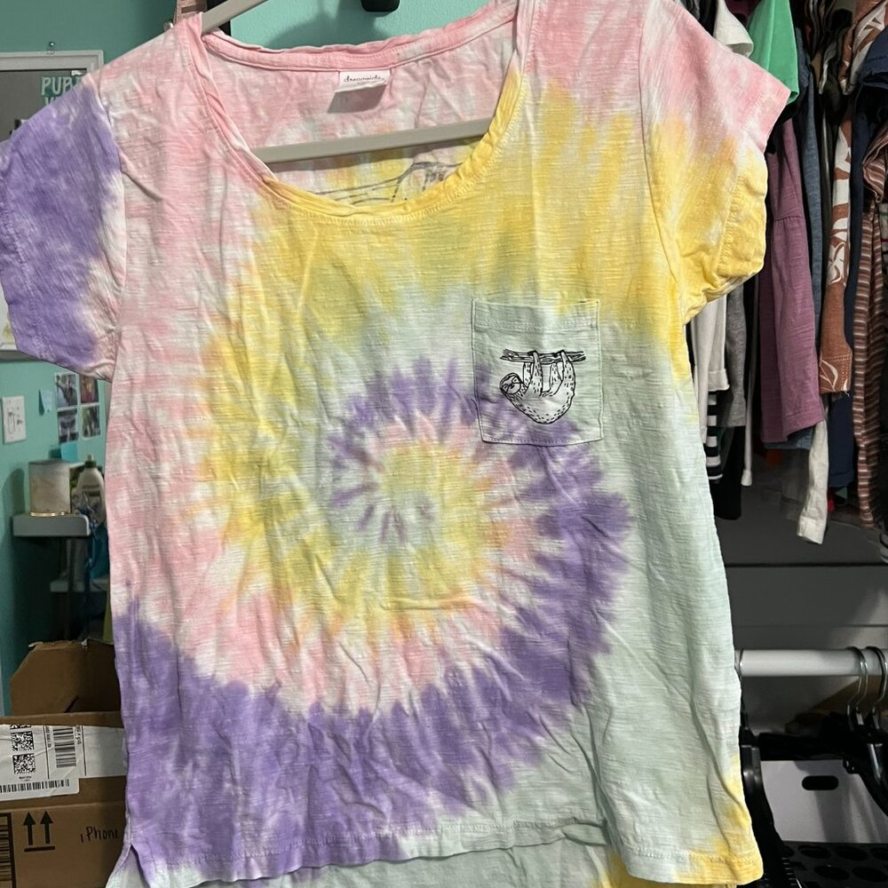 Hang In There Tie Dye Graphic Tee